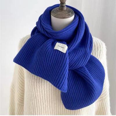 Sciarpa Lavorata a Maglia Versatile in Stile Coreano per Donna - Verde, Blu, Rosso, Calda e Elegante per Autunno/Inverno