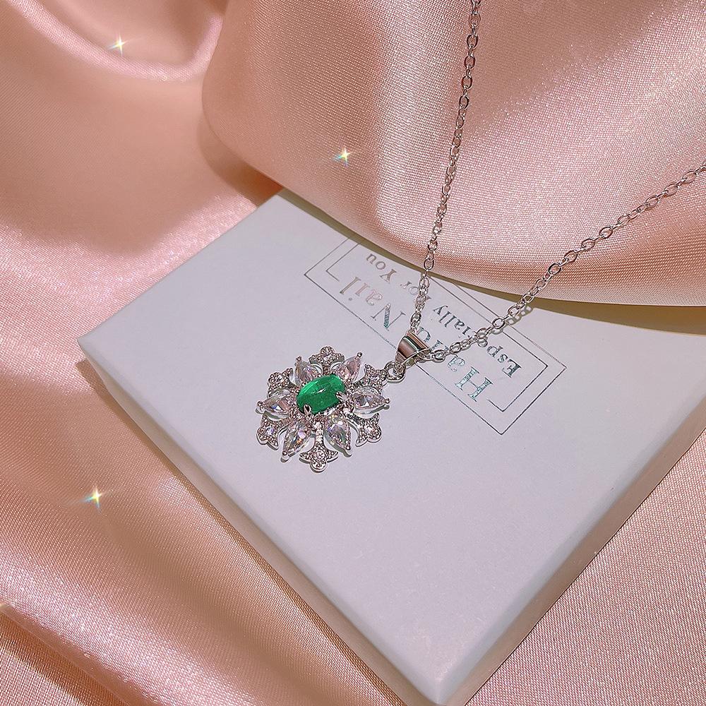 Exquisite Fashion Charming Emerald Ring Pendant Necklace Set Ladies Luxury Emerald Jewelry Party Mother's Day Gift