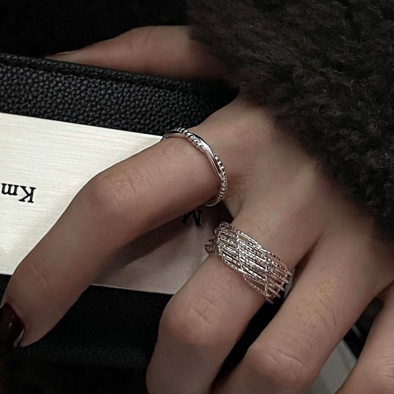 Trendy Geometric Twist Stackable Open Ring for Women’s Index Finger