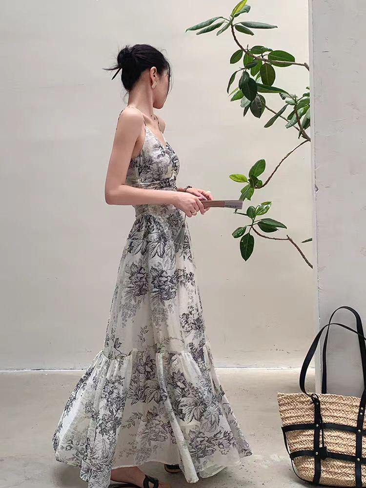 Women's Spaghetti Strap Ink Painting Dress, Waist-Cinched, Slimming Mid-Length, High-End Summer 2026 Trend