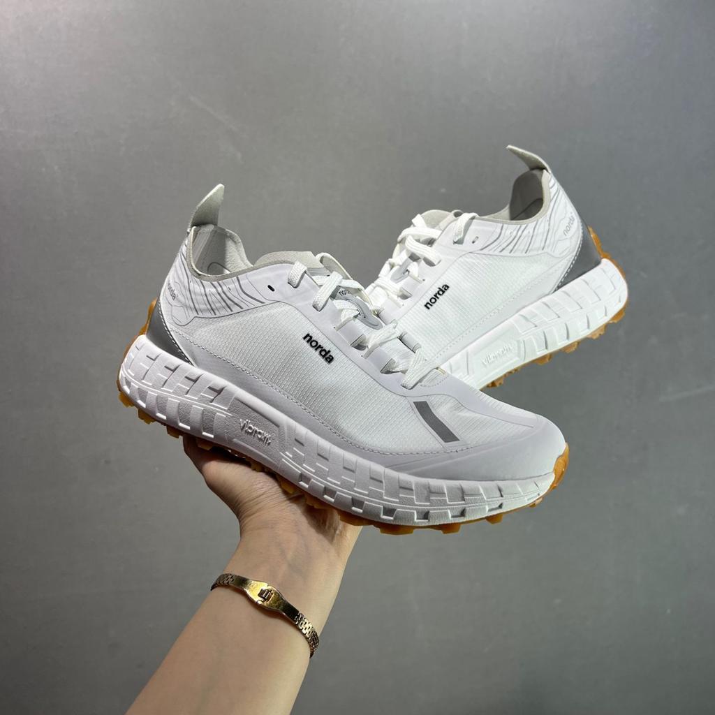 Original Brand Top Quality Couple Sneakers Comfortable Breathable Walking Jogging Shoes Wearable Non-Slip Off-road Running