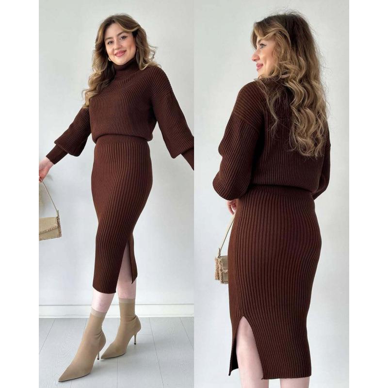 2025 A/W Solid Color High Neck Pullover & Slit Skirt Set