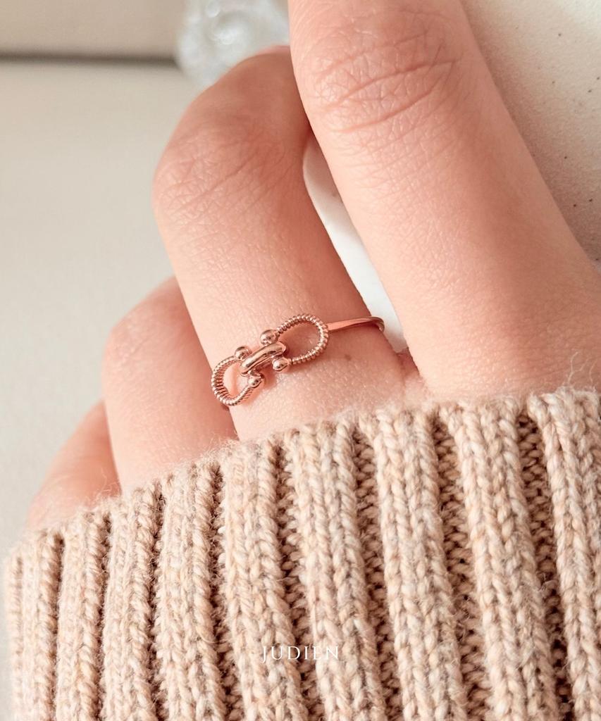 Judien 14K 18K Beet Horseshoe Layered Ring