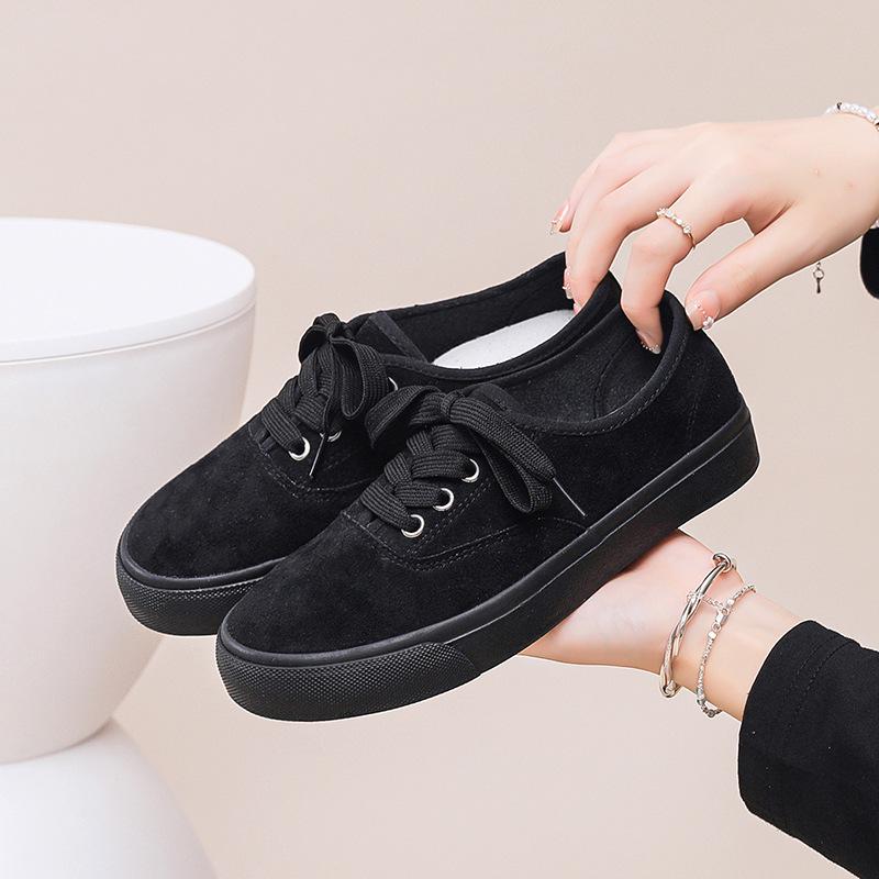 Dámské černé plátěné šněrovací nízké ležérní prodyšné skate boty