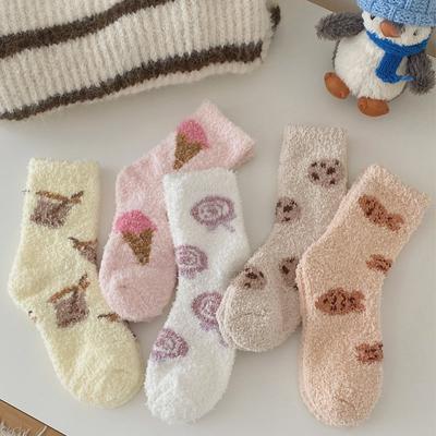 Herbst- und Wintersocken aus Korallenfleece, Verdickte warme Schlafsocken für Damen, Bodensocken, Socken für Zuhause nach der Geburt, Mittelhohe Socken
