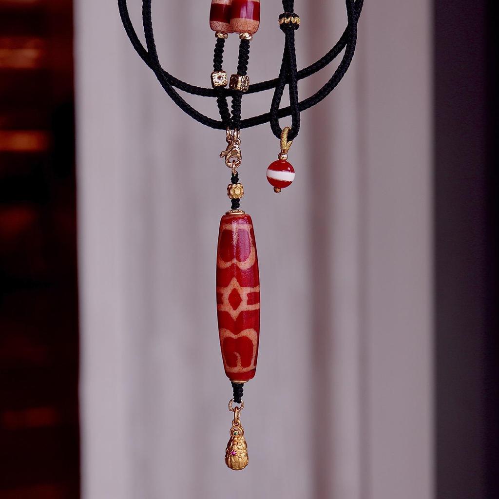 Tibetan Cultural Necklace: Agate Seven-Eyed and Five-Eyed Dzi Beads