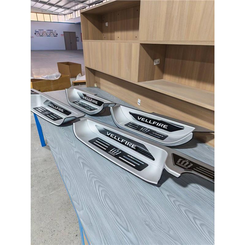 Alphard 40/Vellfire Door Sill Scuff Plates & Foot Pedal Mod Kit Standard
