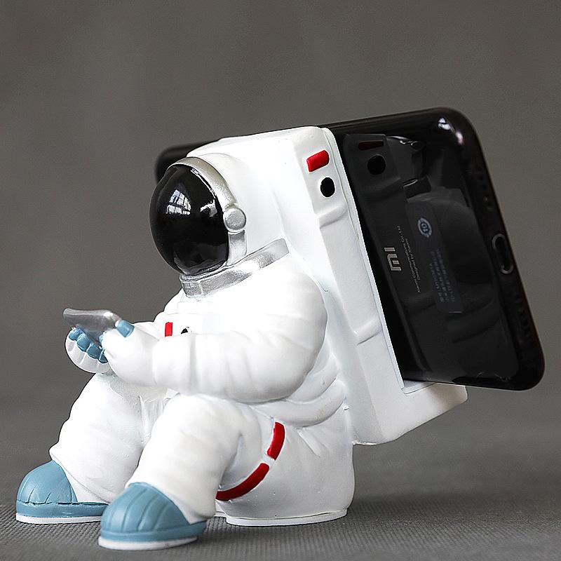 Creative Phone Shelf Astronaut Phone Holder Mobile Fixator Fashion Phone Accessories
