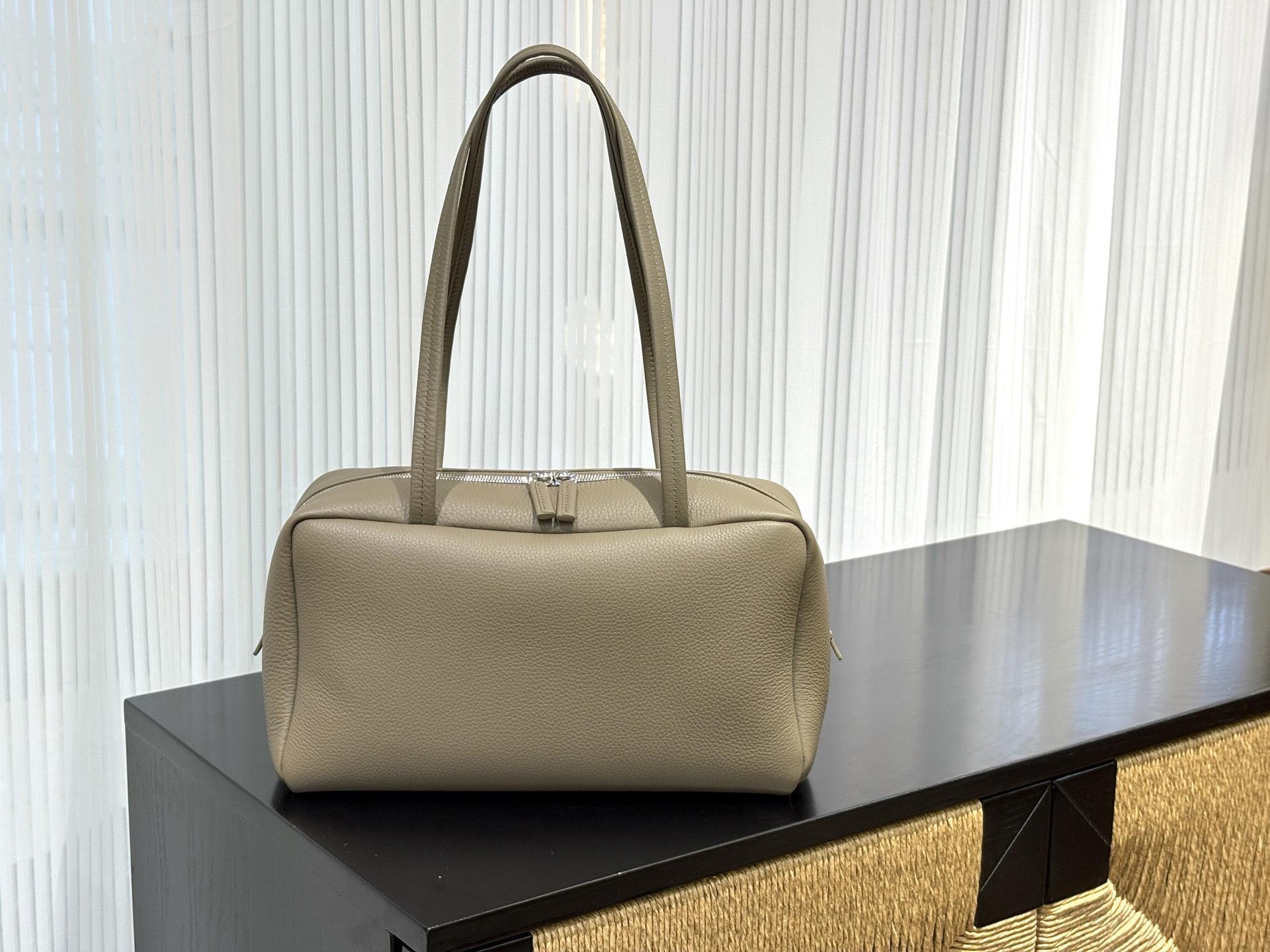 

High-quality first-layer calfskin shoulder bag, simple and versatile underarm bag, genuine leather, bag women s handbag 2025 30*17*10cm сірий колір