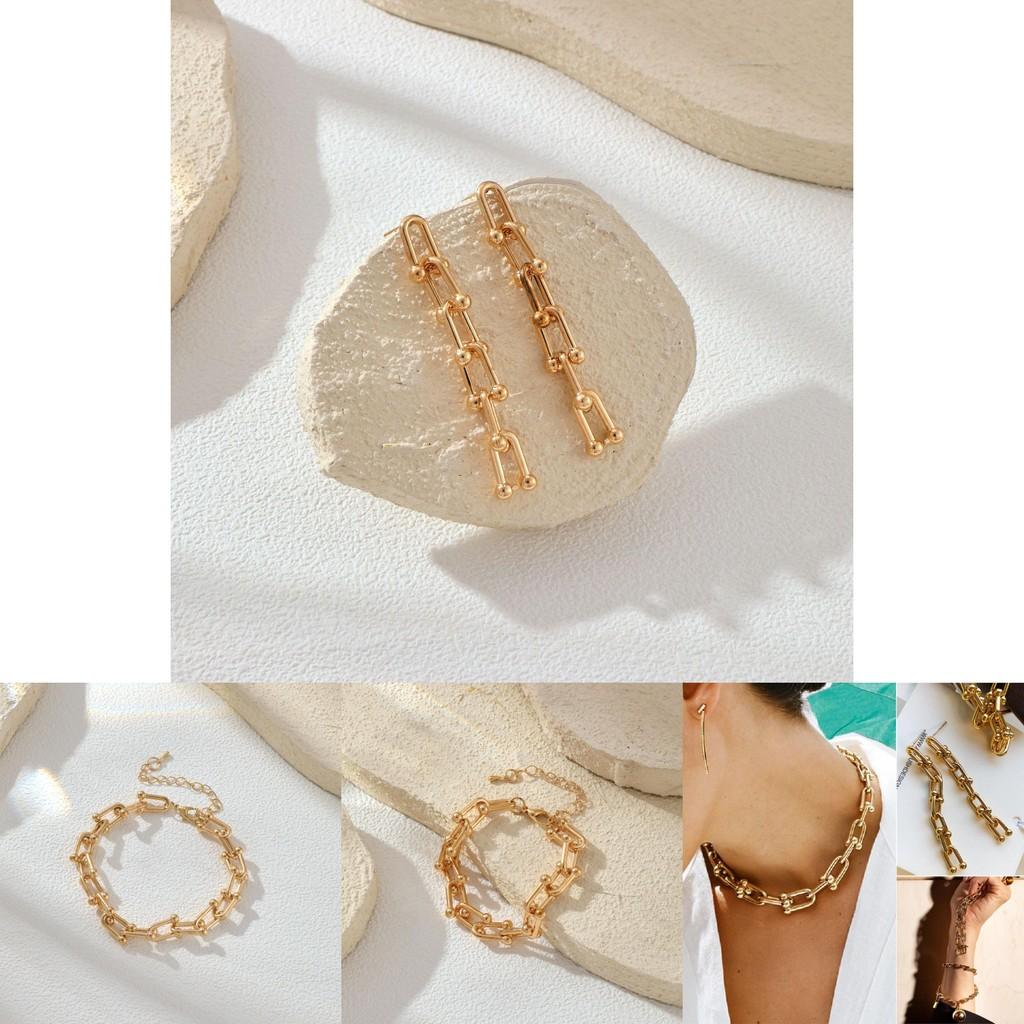 Elegant Geometric Alloy U-shaped Horseshoe Buckle Jewelry For Trendy Fashionistas