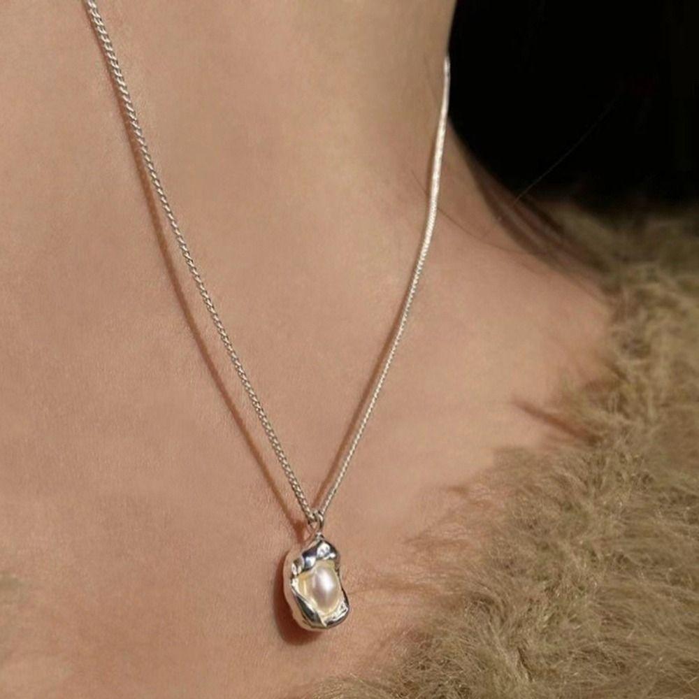 Geometric Zinc Zinc Alloy Pearl Necklace Irregular Shell Jewelry Women Clavicle Necklace Korean Style Pendant