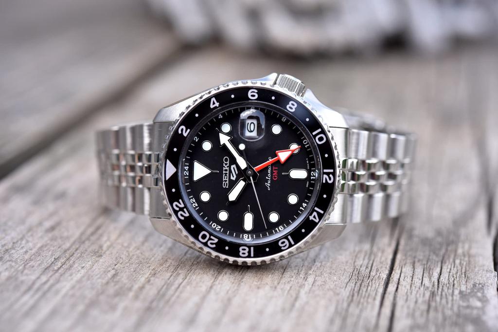 Seiko SEIKO5 Sports Mechanical SSK001K1 Produkt GMT-Uhrwerk Schwarz Automatischer Handaufzug SKX Sports Style (Inlandsnummer SBSC001) [Artikel]