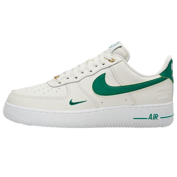 Nike Air Force 1 `07 LV8