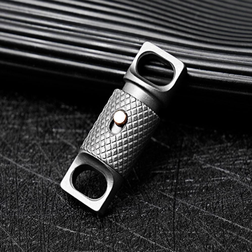 Portable Brass Keychain Ultra-light Car Key Ring New Titanium Alloy Keychain Outdoor Small Tool
