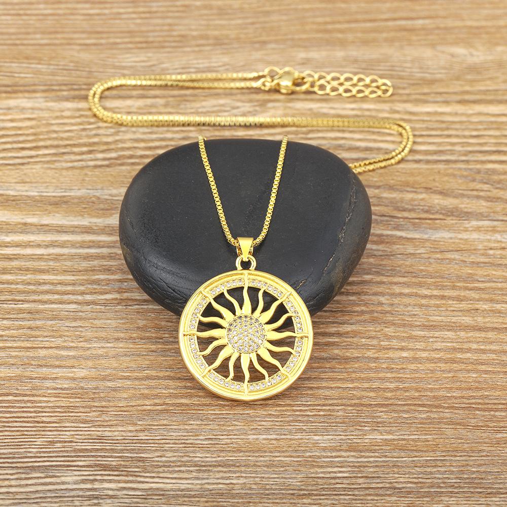 Nidin New Creative Design Sun Shape Hip-Hop Style Charm Pendant Necklace For Women Men Pave Shiny Crystal Zircon Jewelry Gifts