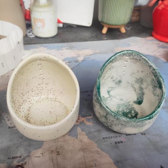 Ciotola Spogliaerbe per Erbe in Ceramica Tazza Spelafoglie per Erbe Fatta a Mano con Diverse Dimensioni di Fori Rotondi Strumenti Efficienti per Rimuovere le Foglie