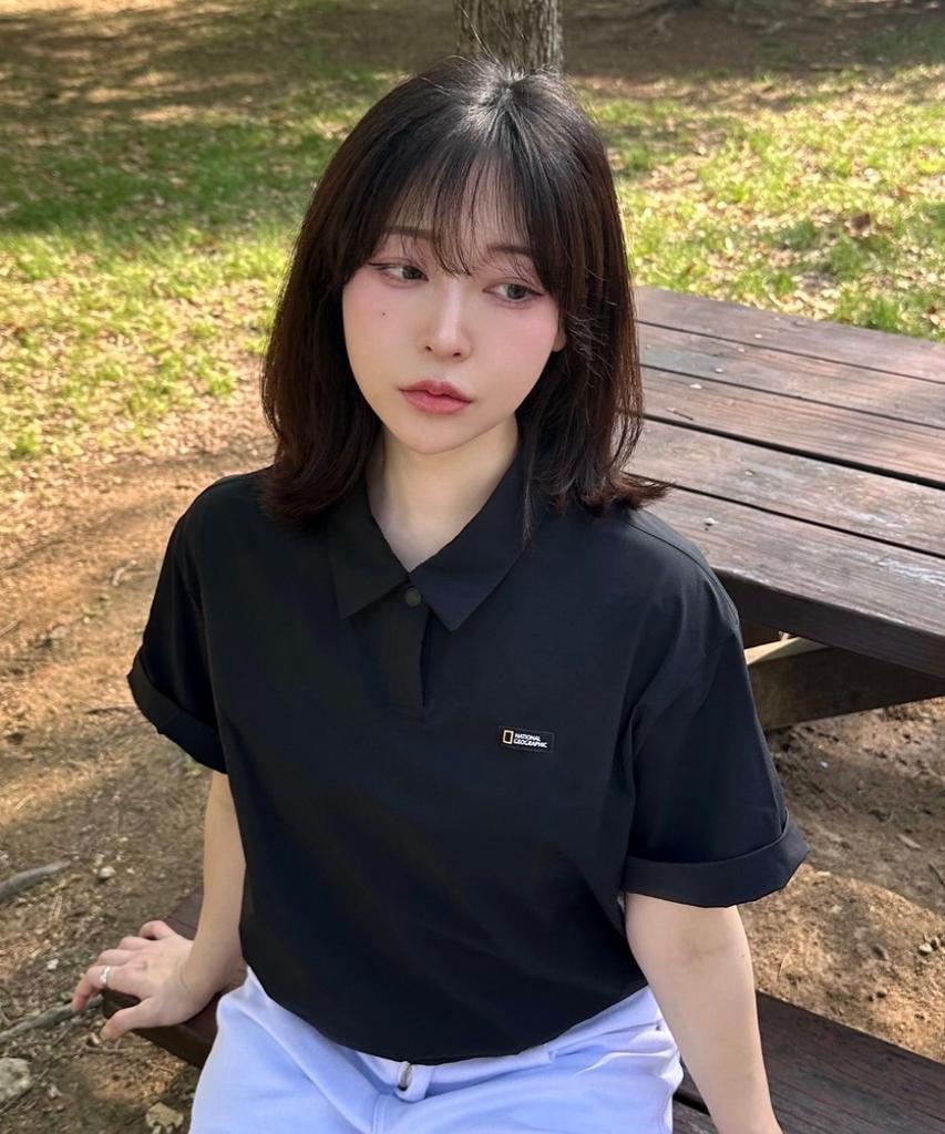 NATIONALGEOGRAPHIC N252Wts141 Women'S Adélie Lightweight Woven Stretch Collared T-Shirt Carbon Black