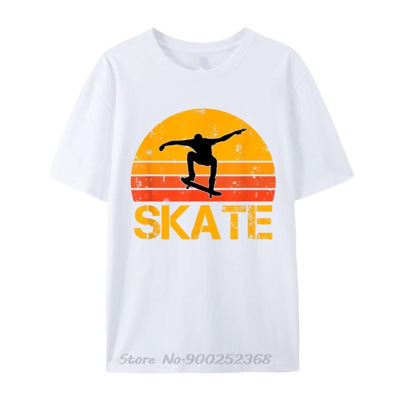 Skateboarder Retro Vintage Skateboarding 2025 New Mens TShirt Fashion Fitness Tshirt Summer Casual Tees Men Oneck T Shirt S