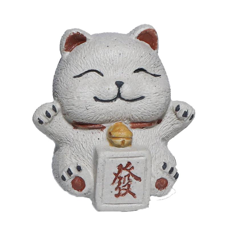 Maneki Neko Lucky Cat Tea Pet, Yixing Zisha Clay Raiseable Figurine for Good Fortune & Wealth, Creative Tea Ceremony Desktop Orn