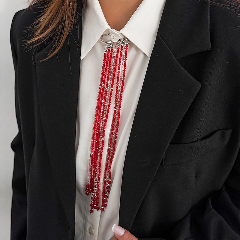 1PC Understated Luxury Multi-functional Brooch Beaded Tassel Gifts Exquisite Alloy Elegance Tassel Lightweight Fixed Buckle Suit
