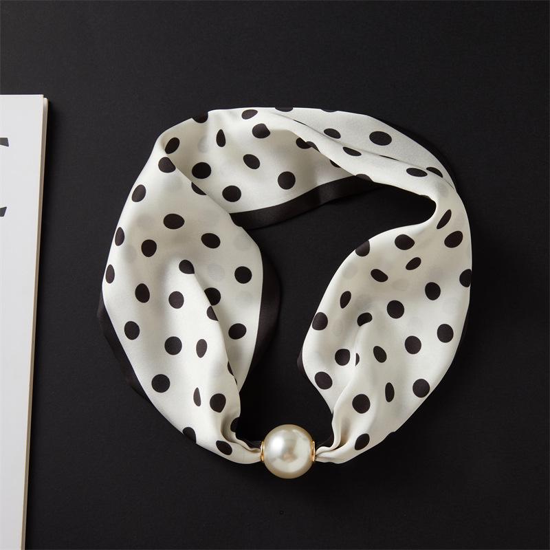 Magnetic Buckle Pearl Necklace with Silk Scarf – Fashionable, Versatile Spring/Summer Accessory for Women