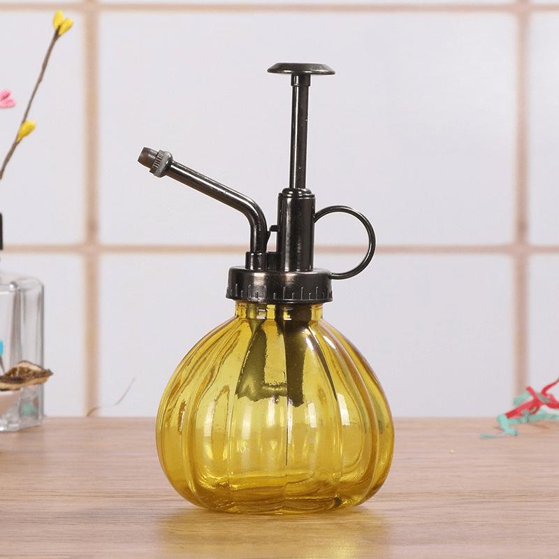 350MLRetro Plant Flower Watering Pot Home Spray Bottle Garden Hand Press Water Sprayer Plastic Bonsai Sprinkler Bottle Container