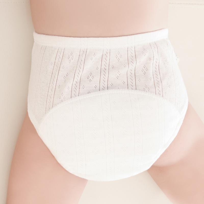 Washable Cotton Training Pants: Breathable, Hollow Design for Toddlers - Summer Diaper & Urine Barrier.