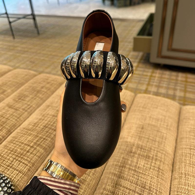 Buty ze skóry bydlęcej wersja koreańska niszowe skórzane buty damskie wszechstronne płytkie wsuwane buty z elastyczną metalową klamrą płaskie buty Mary Jane