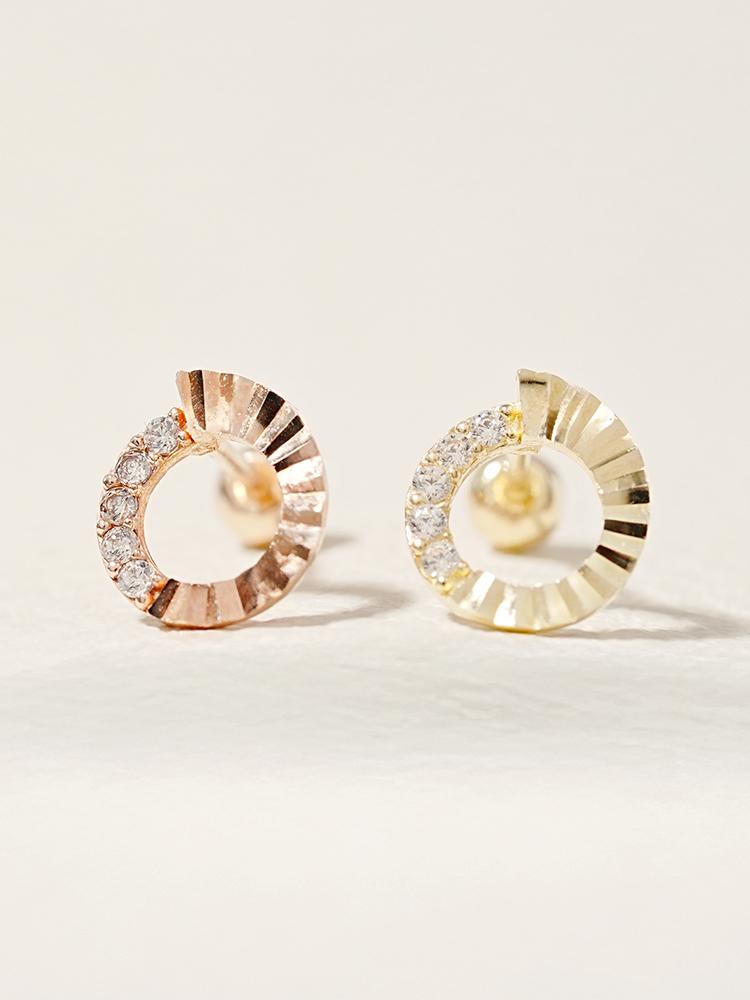 Minimalpiercing 14K Jackpot Round Cut Cubic Piercing Earrings