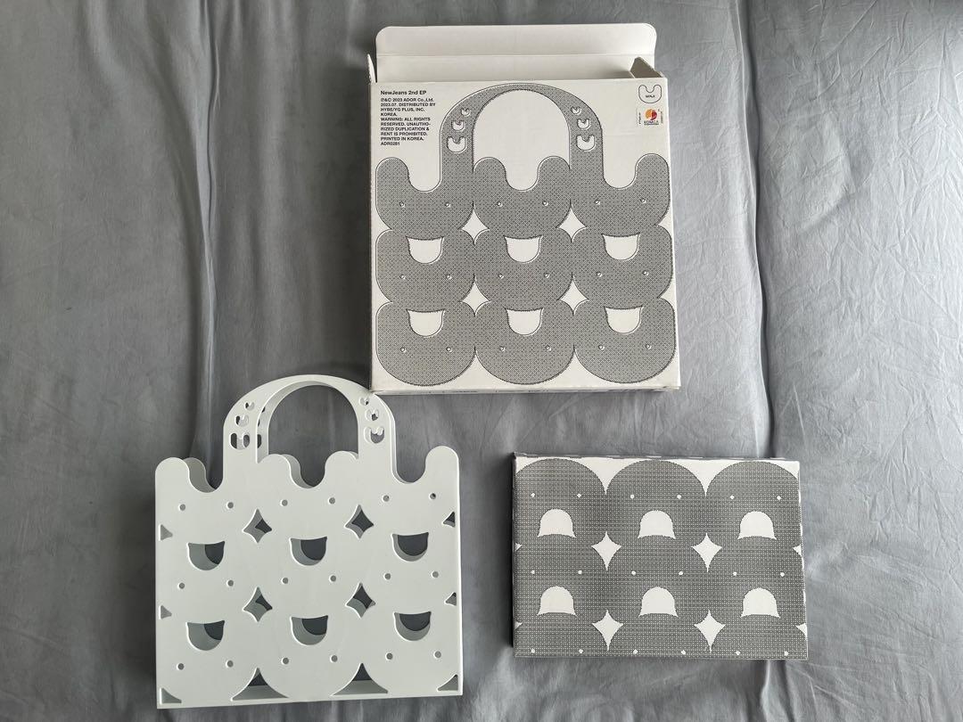 

[USED] NewJeans Minzy Get Up Album