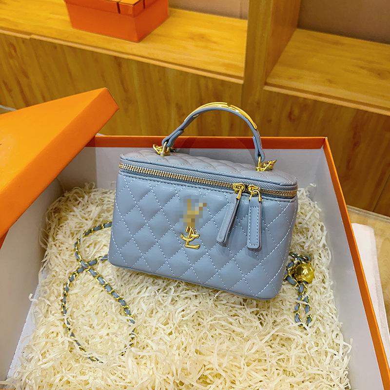 

New Versatile Argyle Chain Embroidered Crossbody Shoulder Bag синий