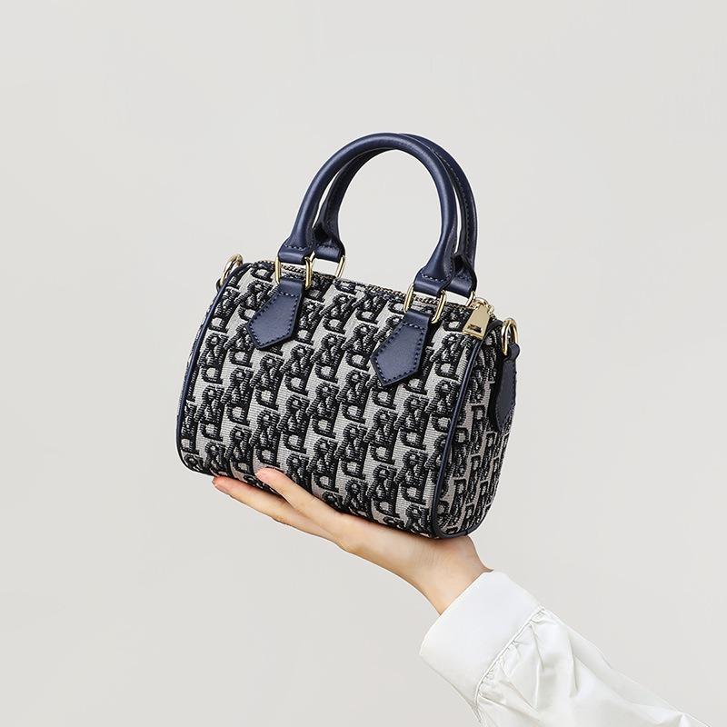 Bags Women's Autumn and Winter New Women's Bags Portable Pillow Bags Small Bags One Shoulder Crossbody Bags Luggage