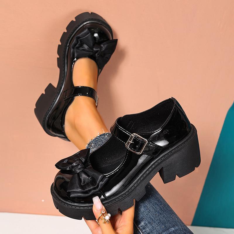 Fashion Fashion Bowknot Mary Jane Platform Shoes Woman Black Patent Leather Chunky Heel Pumps Women Plus Size Buckle Strap Lolita Shoes