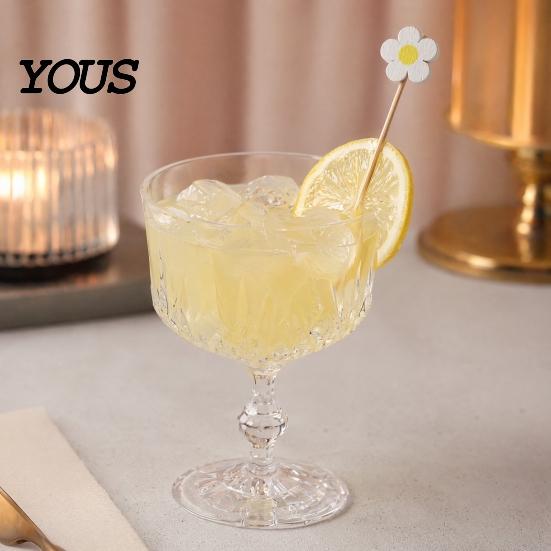 Candied Hawthorn Sticks 100PCS Disposable Fruit Stick, Flower Top Decor Bamboo Skewers, Multipurpose Daisy Sunflower Skewers Food Picks Party