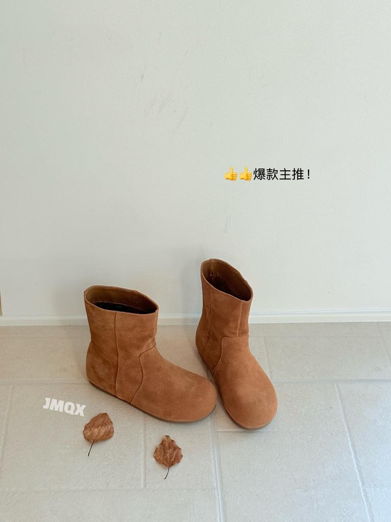 Frosted cowhide Korean retro round head sleeve short boots women's boots 2025 new autumn casual flat-bottomed medium boots