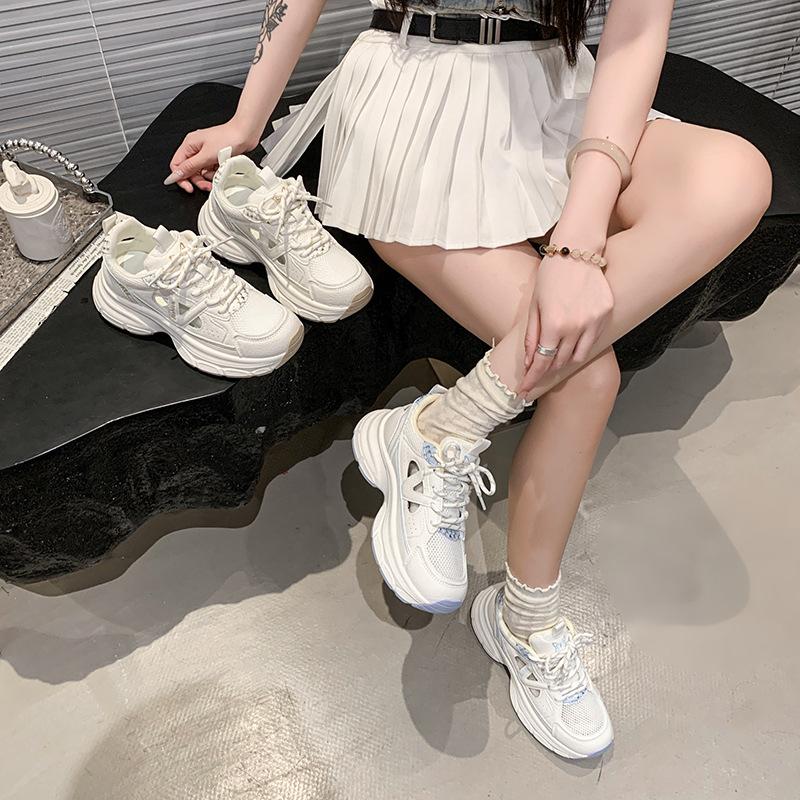 Height-increasing dad shoes women 2025 new versatile Paris casual silver spring and summer fried street lace-up small sneakers