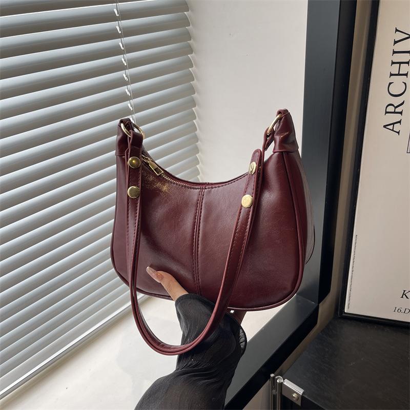 Premium sense niche bag women's autumn 2025 new retro versatile shoulder messenger bag underarm work dumpling bag