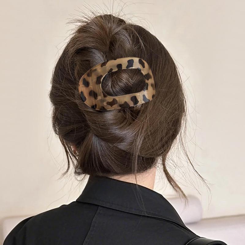 Bequeme Abalone Krallenklemme für Frauen - Vollständig zurückliegender runder flacher Hochsteckfrisur & gebogener Pferdeschwanz Haarschmuck