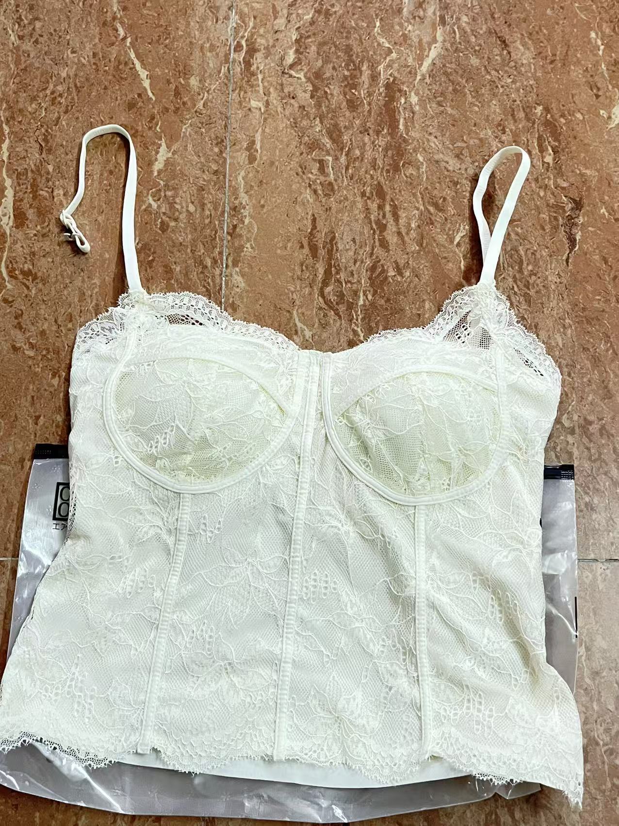 Polished French retro lace sling vest, vest line, warm underwear, women s inner and outer bras S [ 40-45kg ] белый