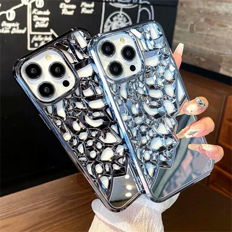 Anwendbar auf iPhone 15 Galvanisiertes Hohl Kühlende Handyhülle 16pro Kommt mit Schminkspiegel 14/13 Vollständig umschließende Schutzhülle