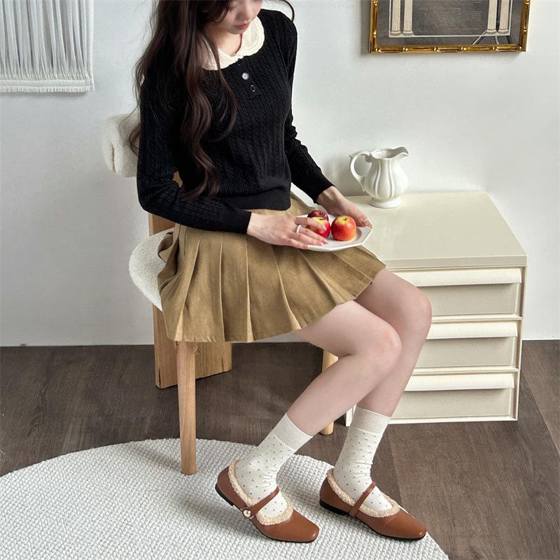 Women's Wool Mid-calf Socks Polka Dot White Versatile Autumn and Winter Breathable and Warm Long Socks