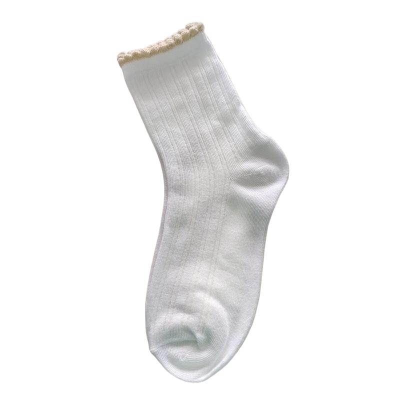 

1 пара носков средней длины конфетного цвета для осени и зимы для женщин и девочек, модные персонализированные носки с кружевными оборками в стиле Лолиты, подарки A1