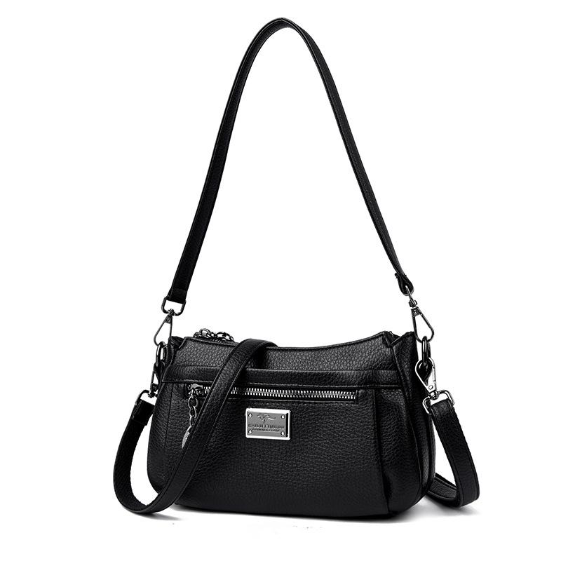 A Fashionable and Casual Large-capacity Women's Crossbody Bag