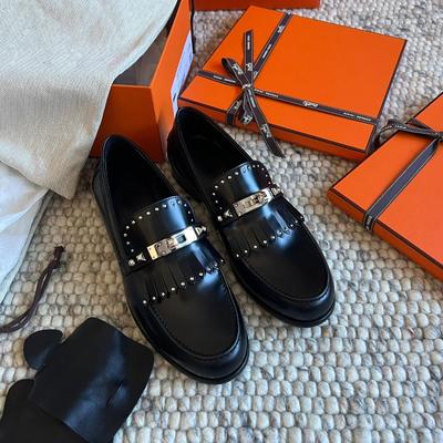 Sheepskin Version~ Retro Metal Buckle Low Heel College Style Woman One Pedal Fringed Rivet Round Head Small Leather Shoes