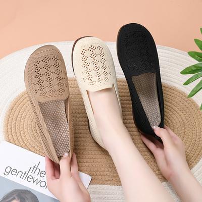 2025 New Style Shoes Casual Men Shoes Soft Sole Breathable Fashionable Light Slipper Women Shoes Single-layer Shoes