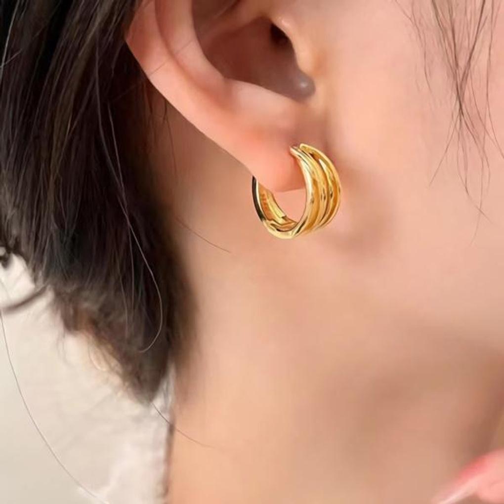Women's Pastry Bold Base Earrings 2 Colors