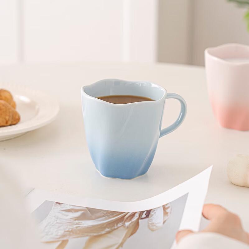 Westinghouse Petal Gradient Coffee Mug