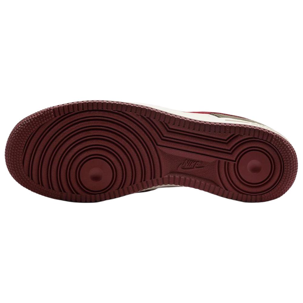 Nike Air Force 1 07 LV8 Cachi Cargo Rosso Scuro Team Sneakers Unisex Grigio Avorio Pallido FQ8714-302