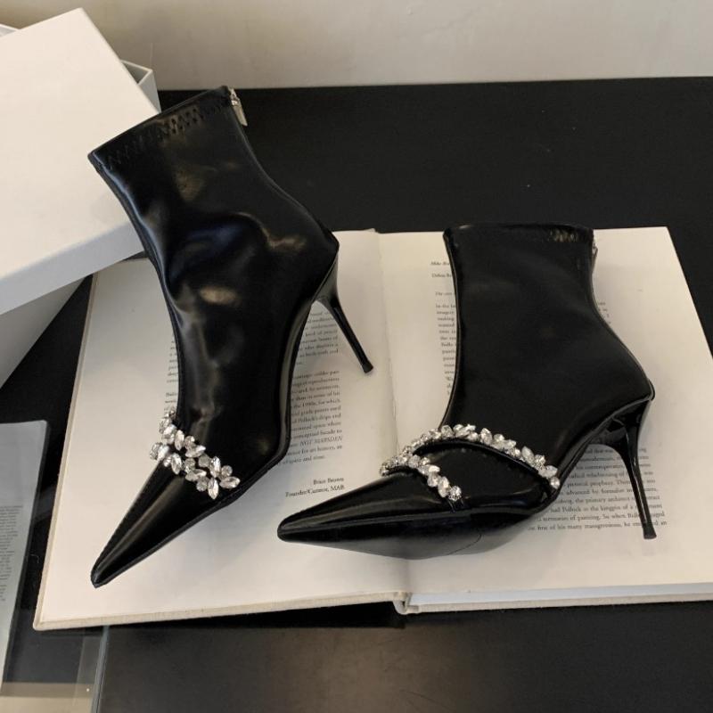 Fashion Luxury Crystal Women High Heels Ankle Boots Sexy Pointed Toe Heeled Shoes 2025 Trend New Fashion Designer Winter Boots Pumps