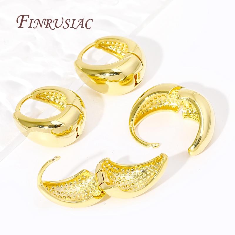 Trendy U Shape Earring Hoops Female 18K Gold Plated Brass Metal Earrings For Women Thick Chunky Huggie Earrings Jewelry